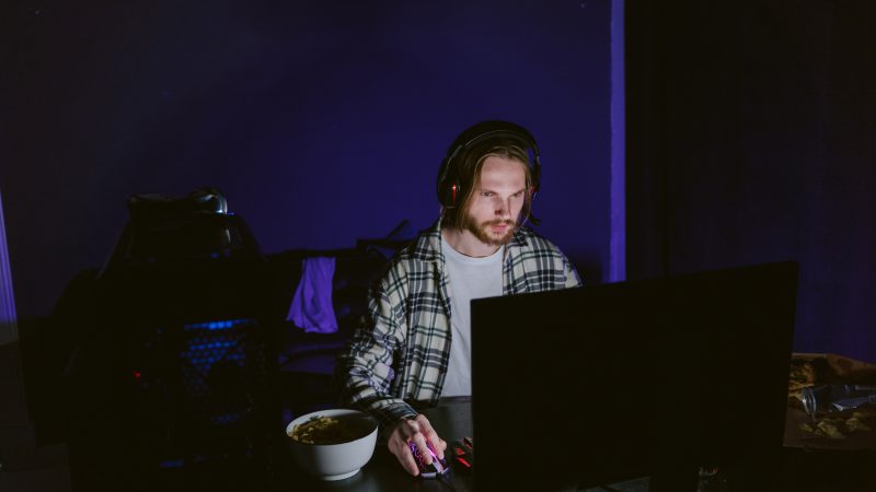 jaki monitor do gier